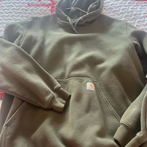 Carhart hoodie